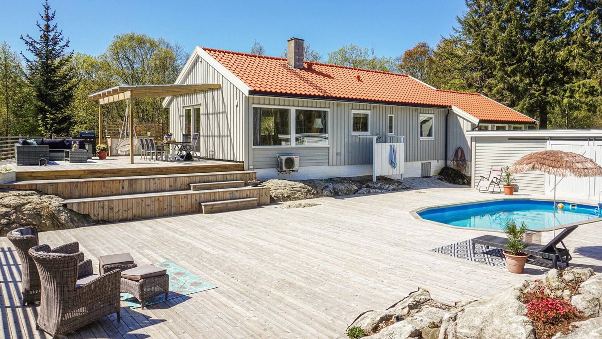 Tysvaer House | Gorgeous home in Førresfjorden