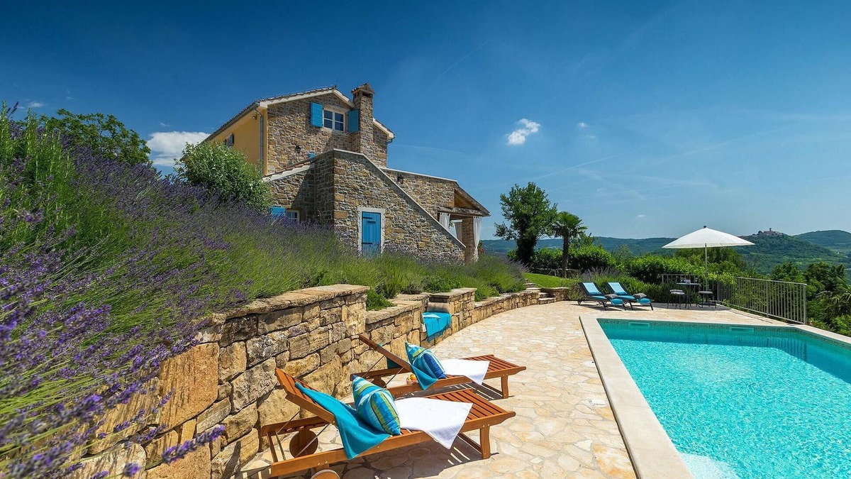 Golubici House | Gorgeous home in Oprtalj