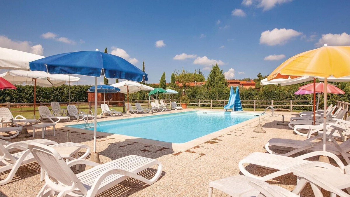 Orentano House | Gorgeous home in Orentano PI with WiFi