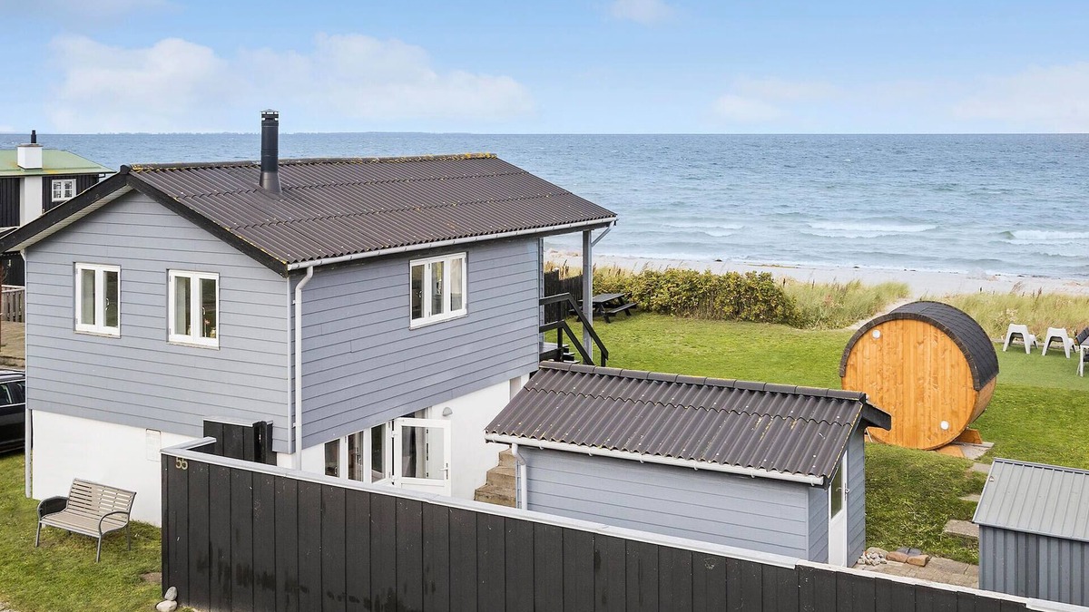 Tørresø House | Gorgeous home in Otterup with kitchen