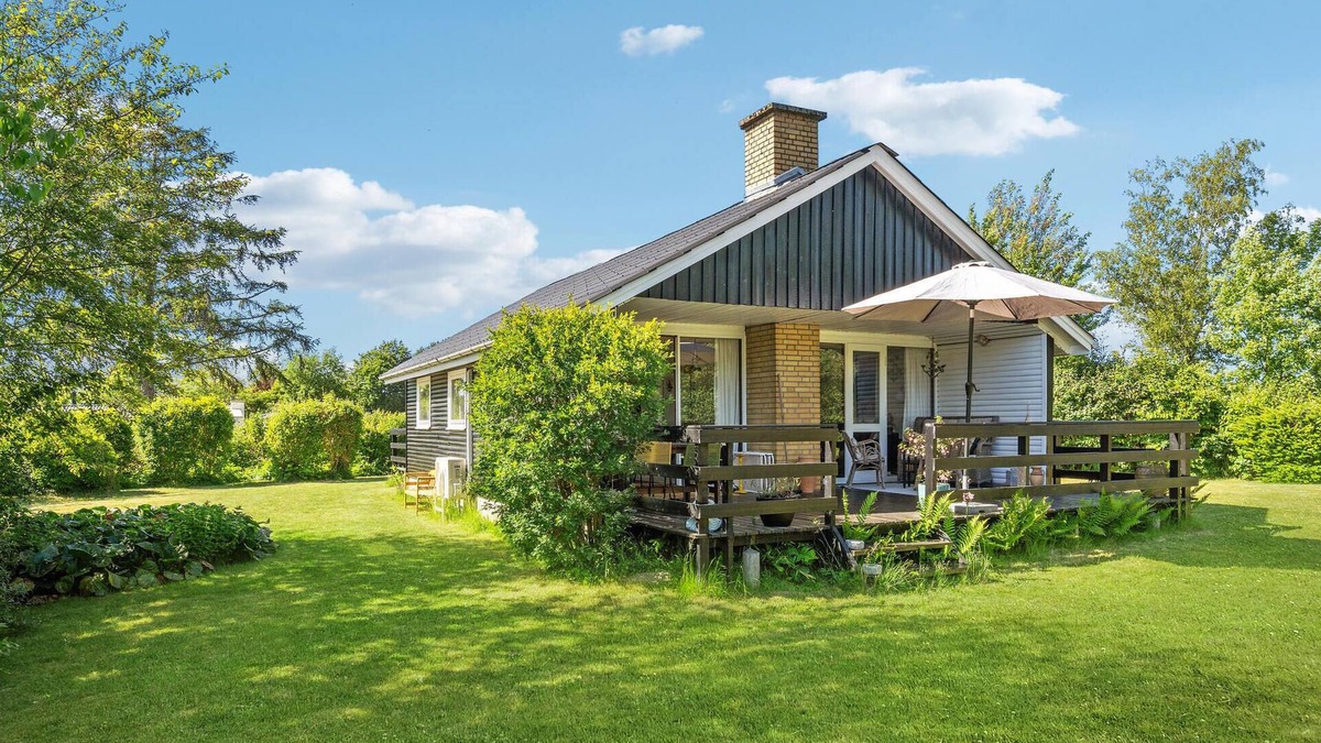 Hasmark Strand House | Gorgeous home in Otterup with WiFi