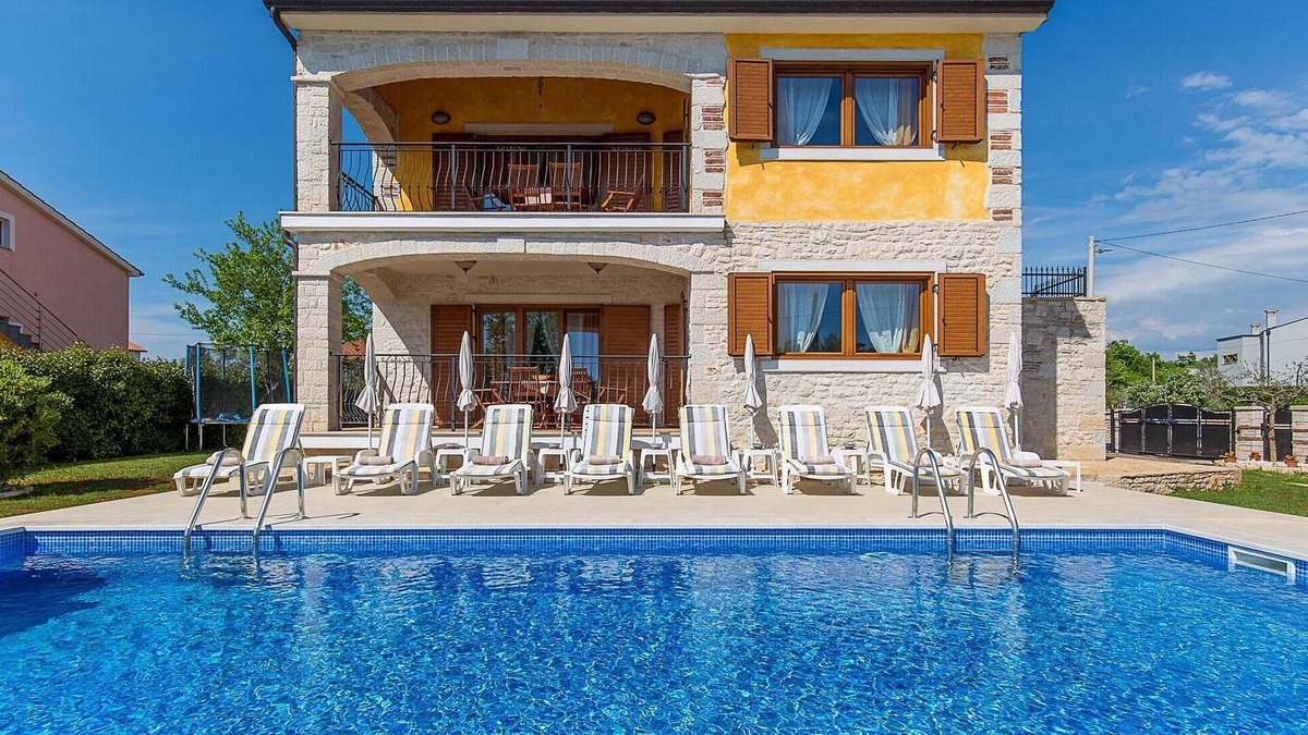 Buici House | Gorgeous home in Porec
