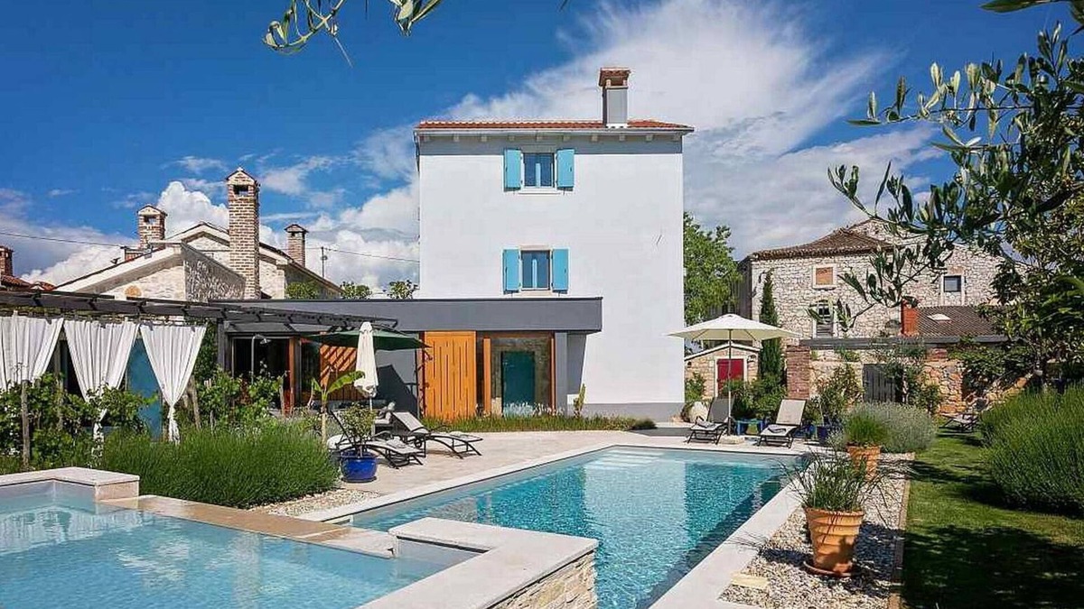 Filipini House | Gorgeous home in Porec