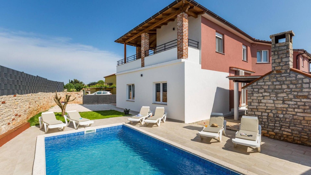 Sikici House | Gorgeous home in Pula with WiFi