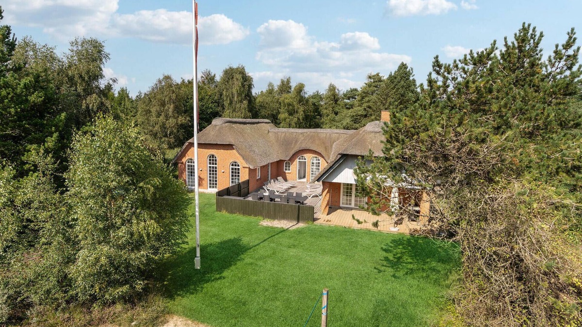 Sønderstrand House | Gorgeous home in Rømø with sauna