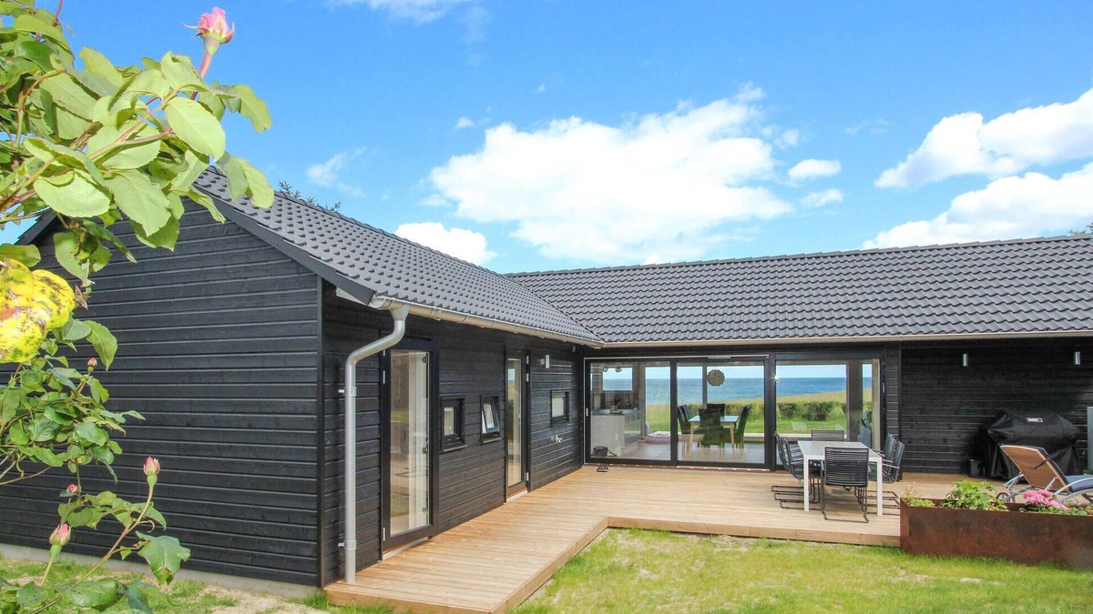 Langemark House | Gorgeous home in Samsø with WiFi