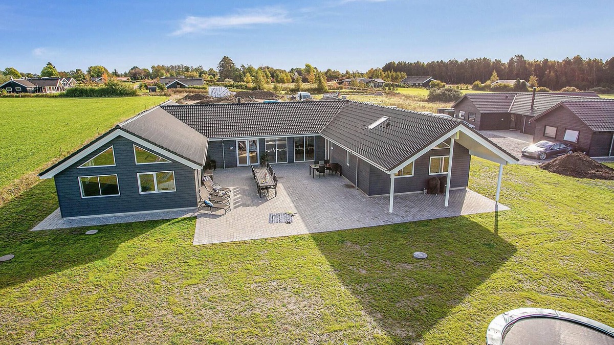 Stege House | Gorgeous home in Stege with sauna