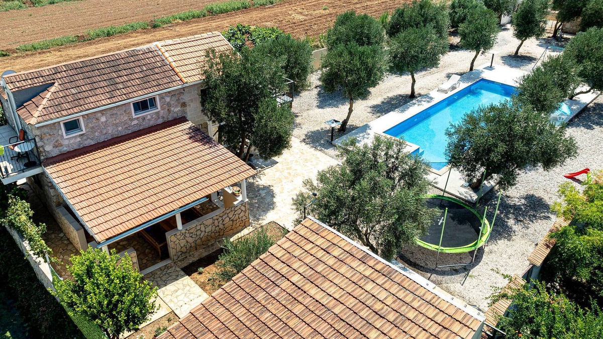 Kobas House | Gorgeous home in Ston