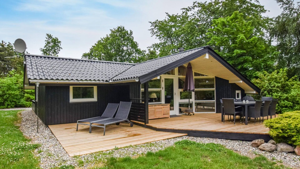 Tranekaer House | Gorgeous home in Tranekær with sauna