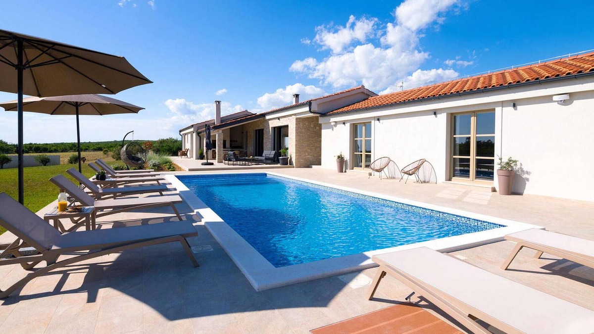 Visocane House | Gorgeous home in Visocane