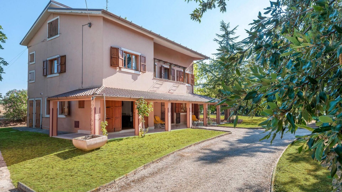 Ponzano di Fermo House | Gorgeous home in Ponzano di Fermo