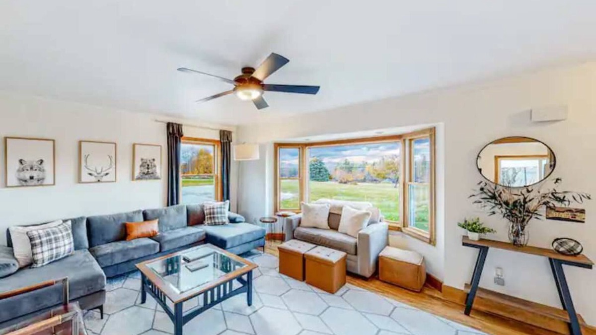 Mount Holly House | Gorgeous house w/hot tub, mountain views, 12 mins to Okemo, game room, sleeps 12