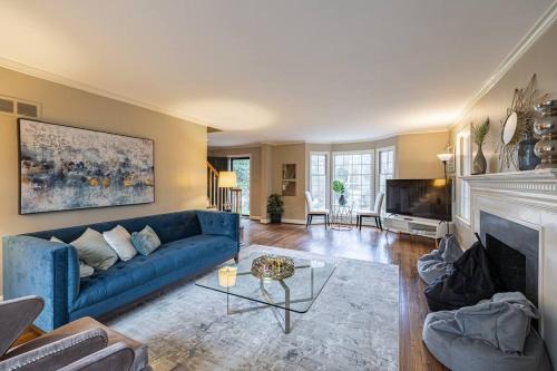 Bethesda House | Gorgeous LUX Entire Home in Bethesda 7Bedrooms - 8Beds