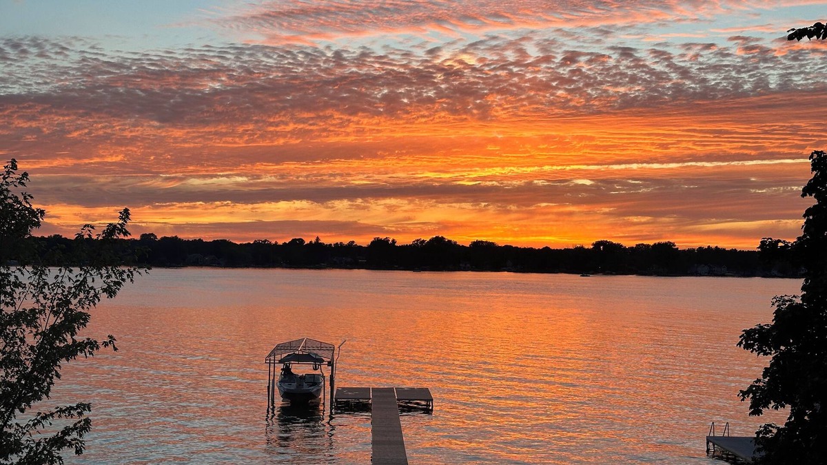 Twin Lakes House | Gorgeous, new construction, 7 bedroom house on Lake Elizabeth!
