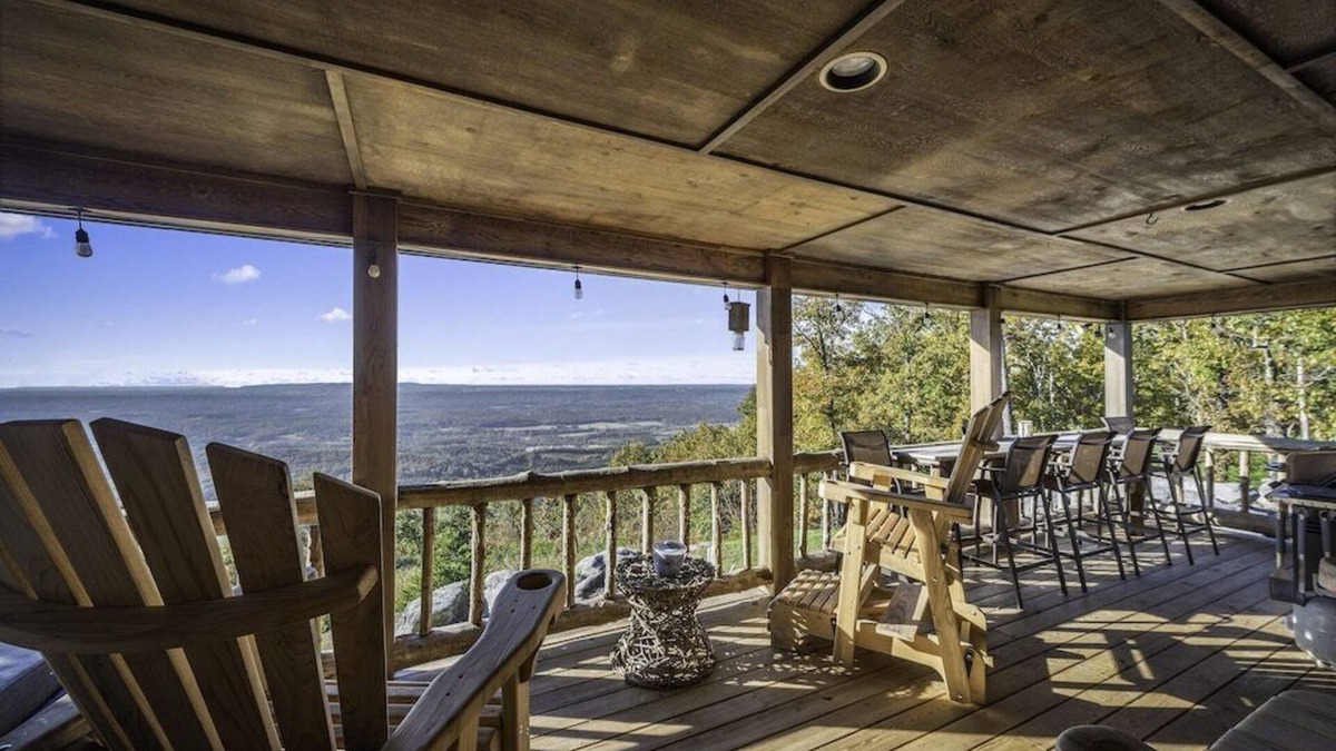 Valley Head Cabin | Gorgeous panoramic mountain views from the hot tub!