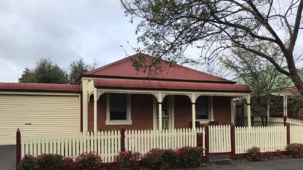 Chirnside Park House | Gorgeous Parkside Cottage