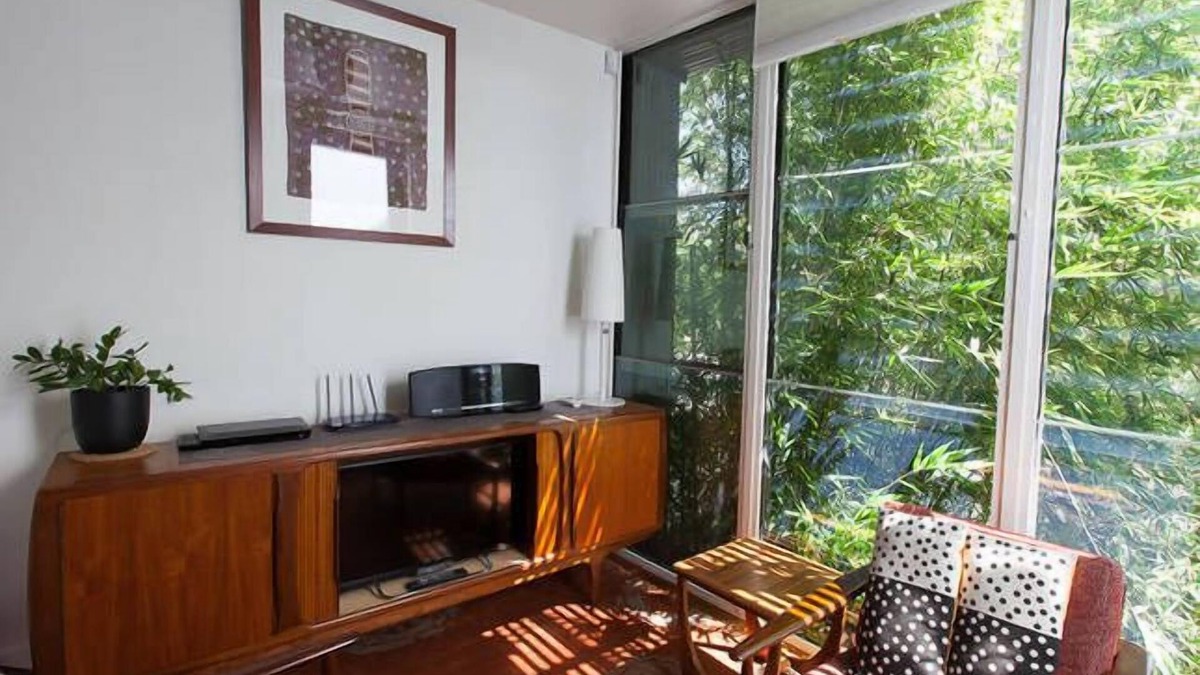 Erskineville Apartment | Gorgeous, Private, Erskineville with Wi-Fi