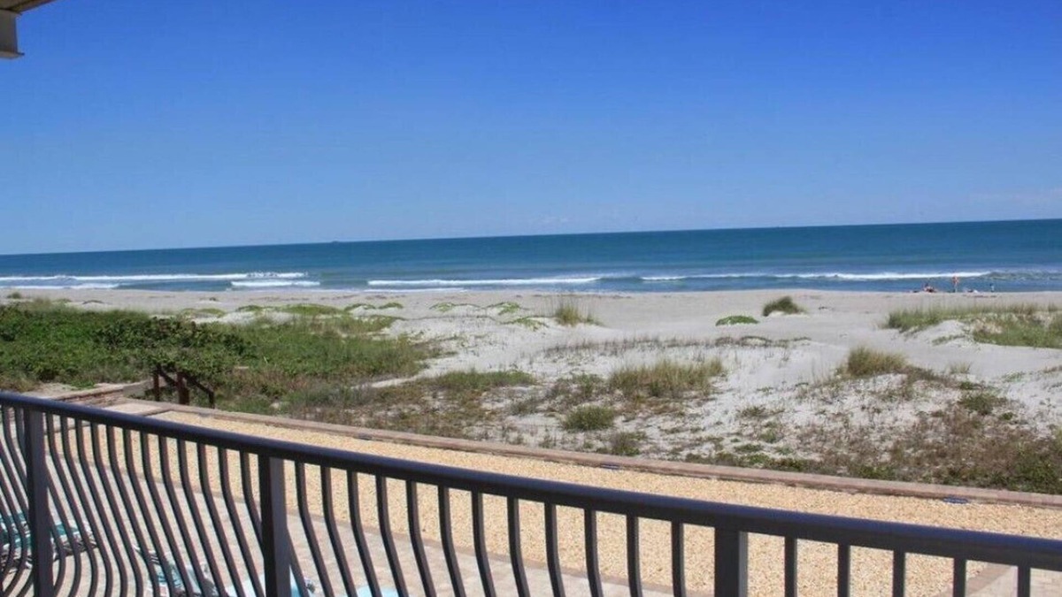 Crescent Beach Condo | GORGEOUS! Refreshed and Updated Direct Oceanfront 2 BR Condo!