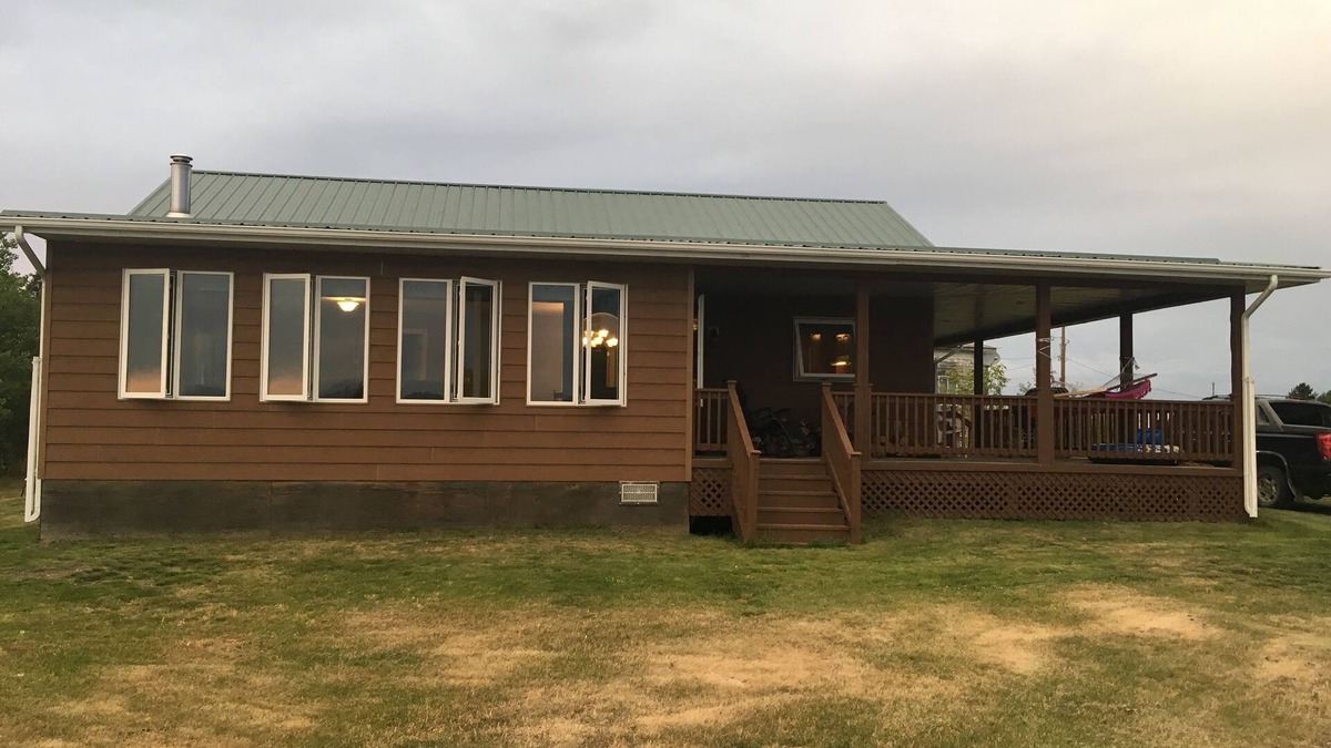 Little Bullhead Cabin | Gorgeous REMOTE private Lakefront cottage with Panoramic Views