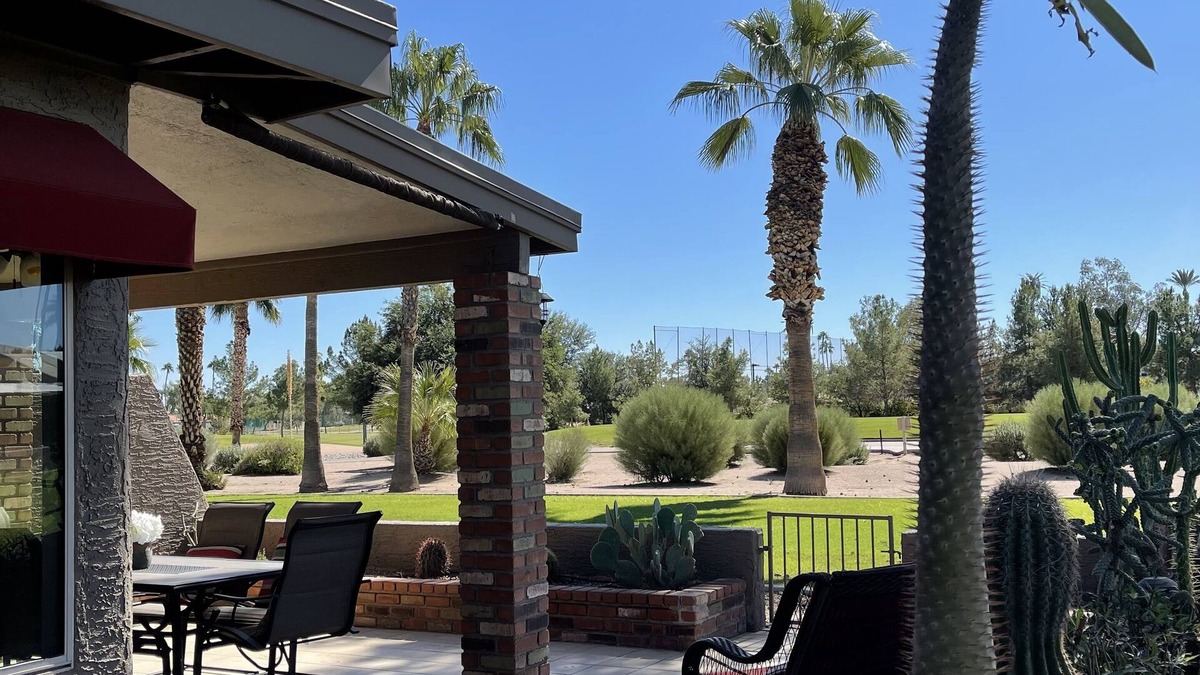 Cottonwood House | Gorgeous renovated town-home on the 16th hole tee box in Cottonwood, Sun Lakes
