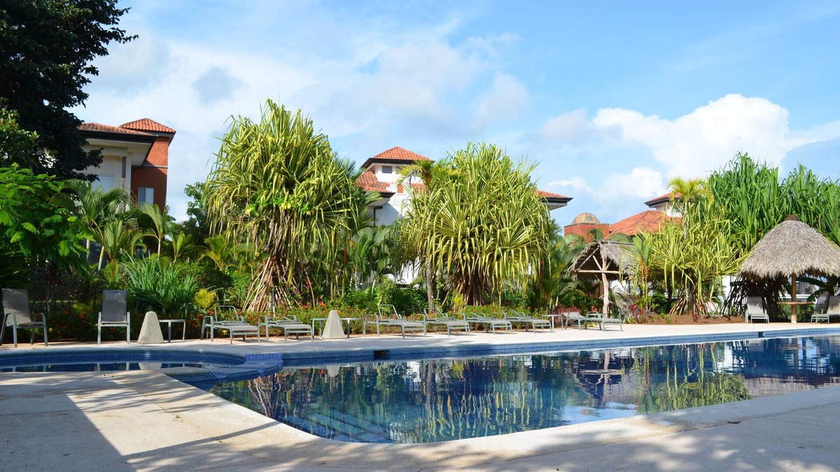 Esterillos Este Condo | Gorgeous Resort-Style Luxury Accommodation in Tranquil Esterillos Este