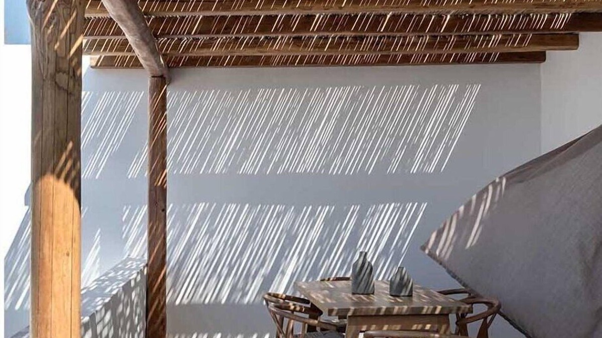 Oia Villa | Gorgeous Santorini Villa | Villa Eleganza | 3 Bedroom | Brilliant Sea Views |.