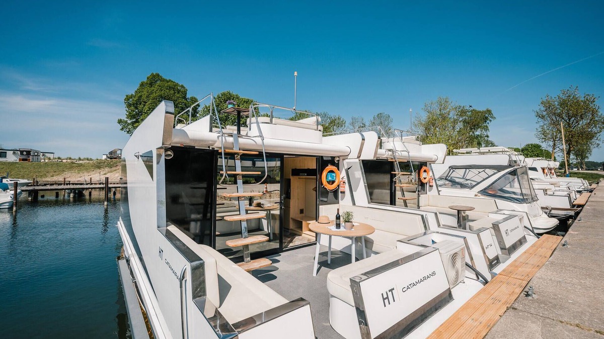 Sagard Boat Rental | Gorgeous ship in Sagard with sauna