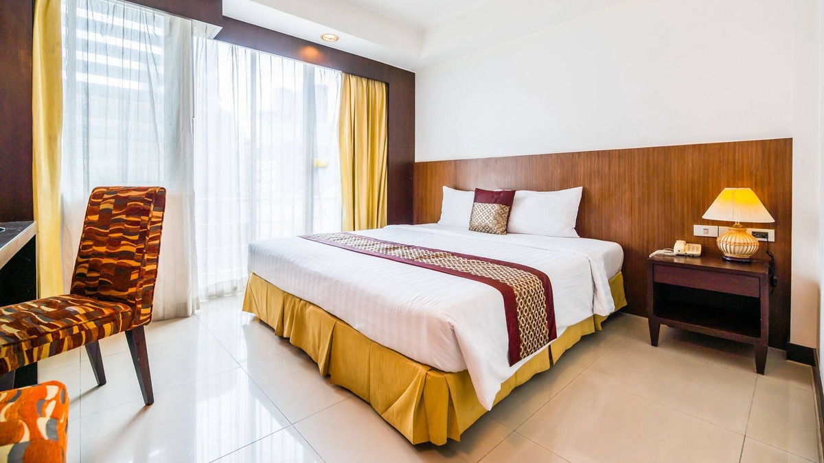 Thanon Phaya Thai Apartment | Gorgeous Thai Style near BTS Phayathai