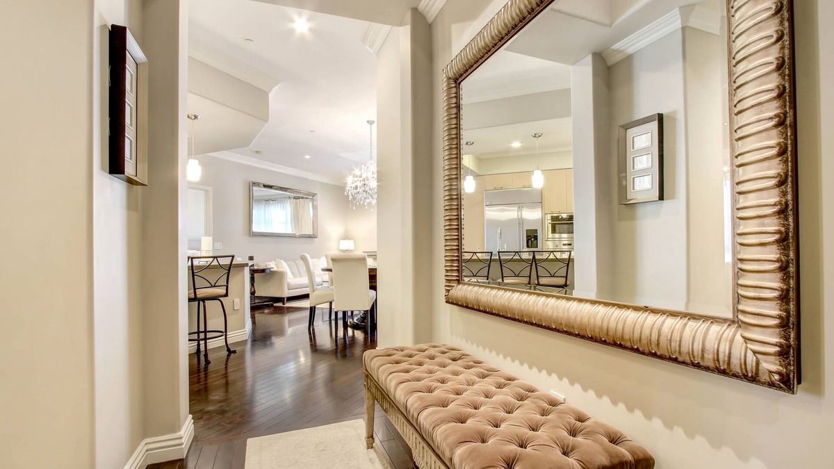 Downtown Condo | Gorgeous TOP floor corner 2Bedroom/2bath condo Americana at Brand!