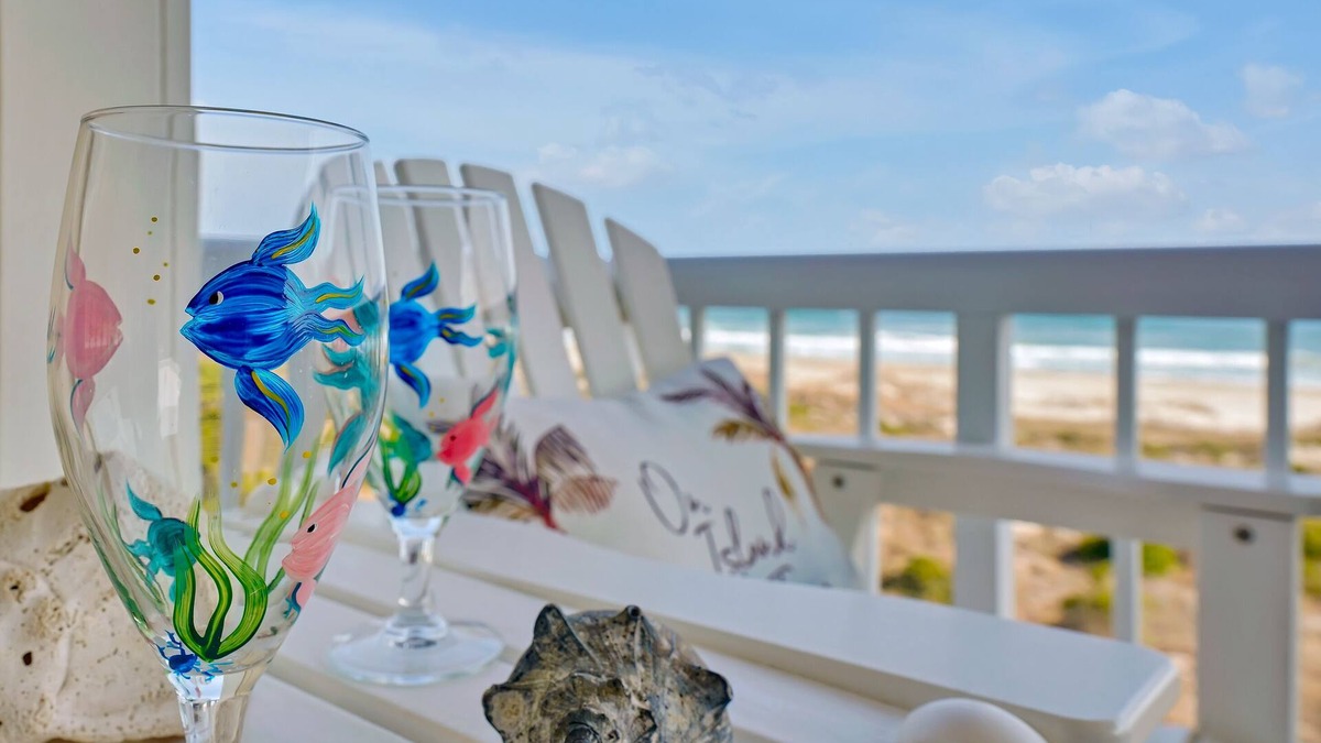 Shell Island Condo | Gorgeous TOP Floor - Oceanfront Luxury Condo with Garage and Elevator!
