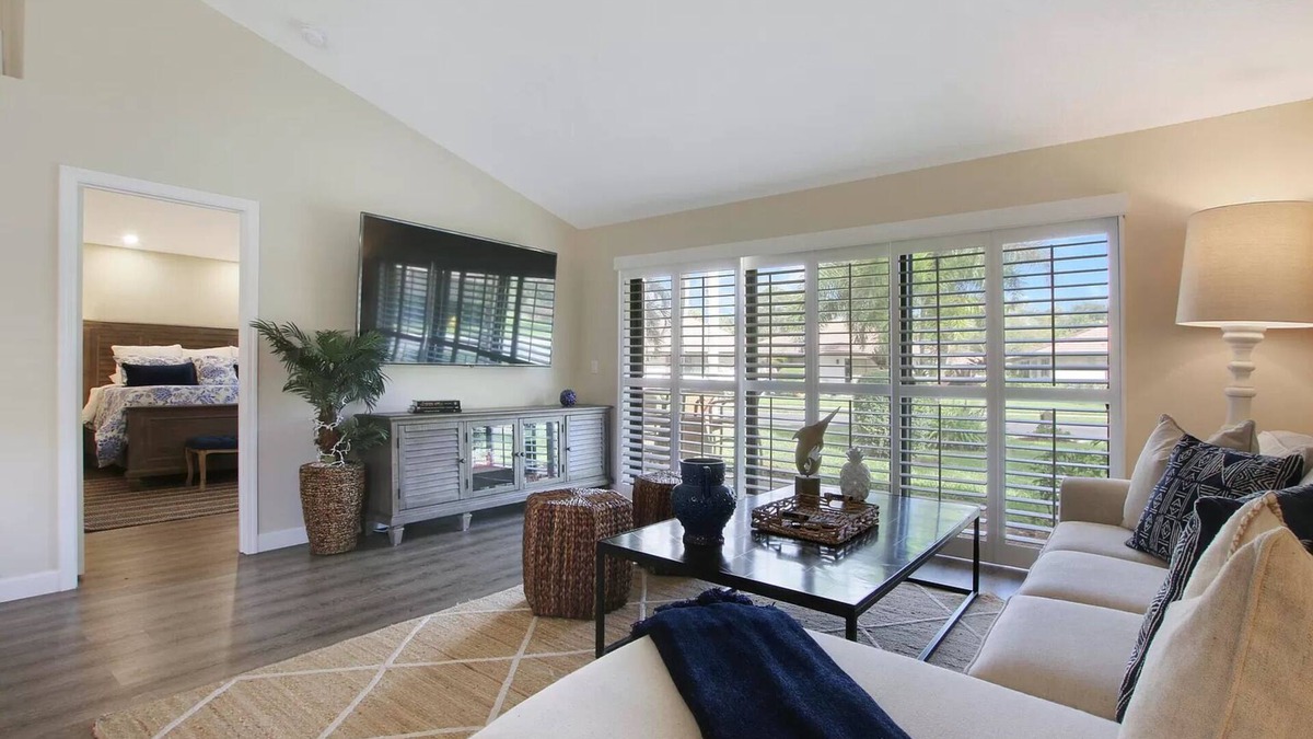 Palm Beach Gardens House | Gorgeous Townhome in the Heart of PGA National Resort & Spa w/Private Entrance