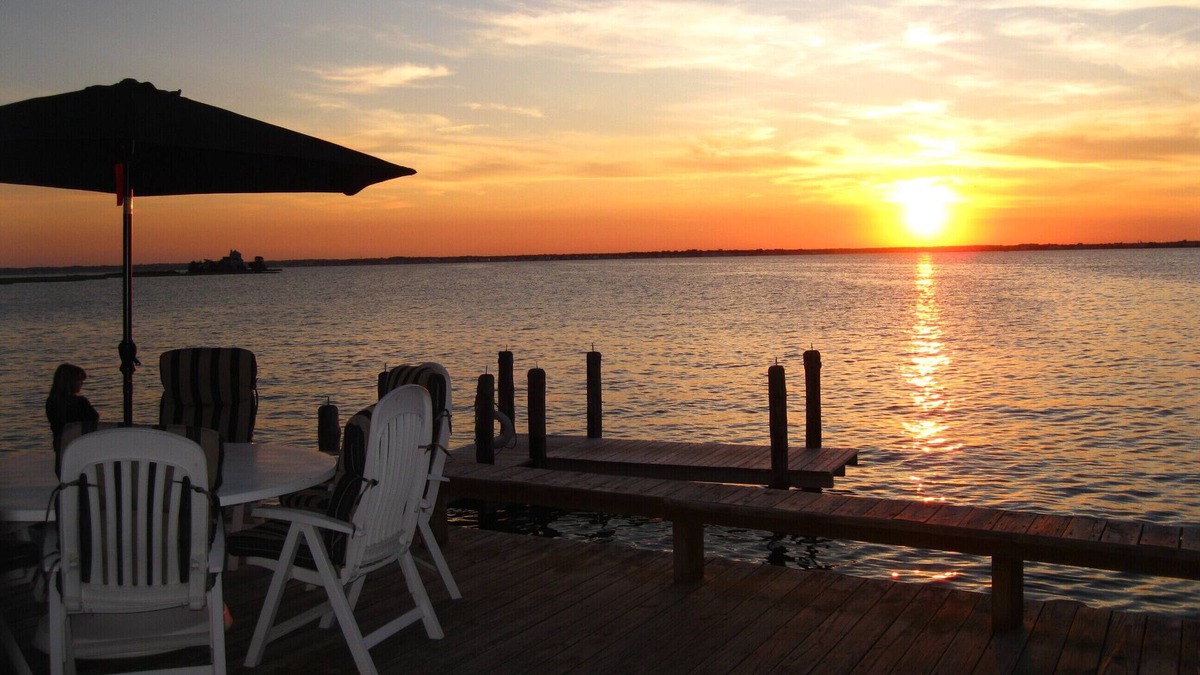 Normandy Beach House | Gorgeous Waterfront Home with Spectacular Views! Book Your Getaway Now!