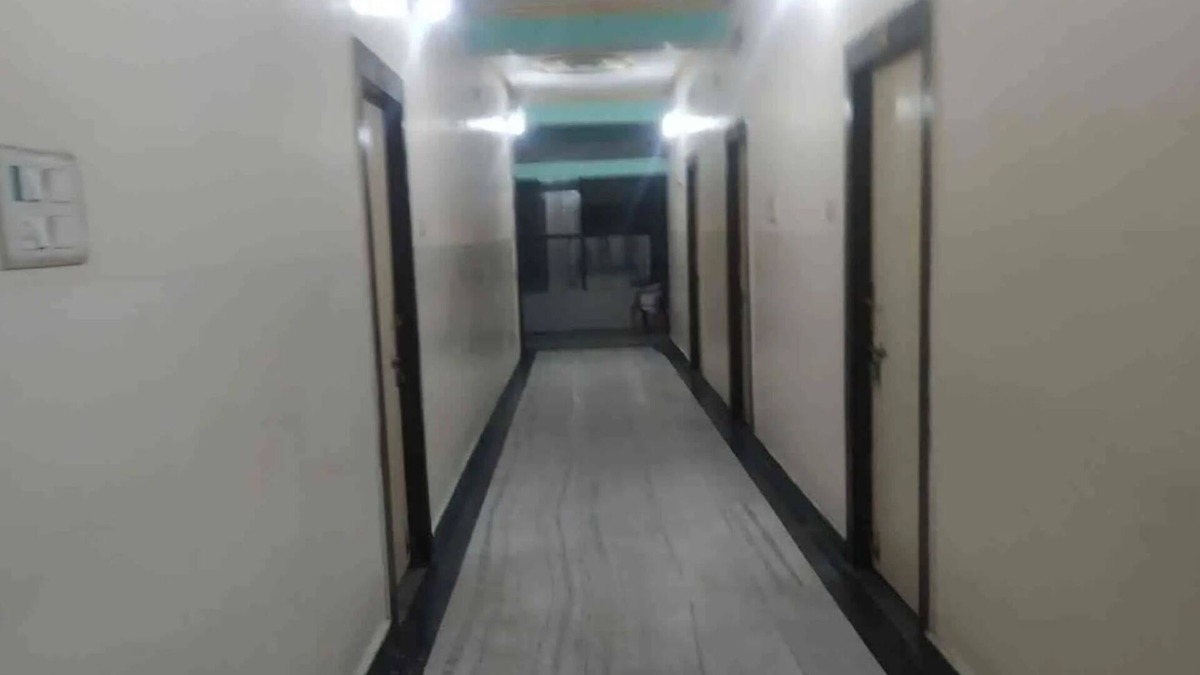 Dehri-on-sone Hotel | Goroomgo Siddhartha Inn Dehri