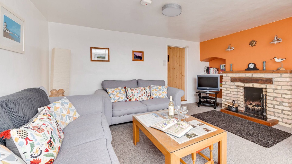 Westleton House | Gorse Cottage - Westleton