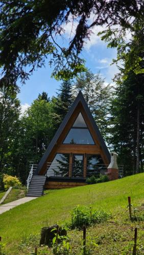 Presika Ski Chalet | Gorska bajka - Borovica, planinska kuća za odmor i wellness