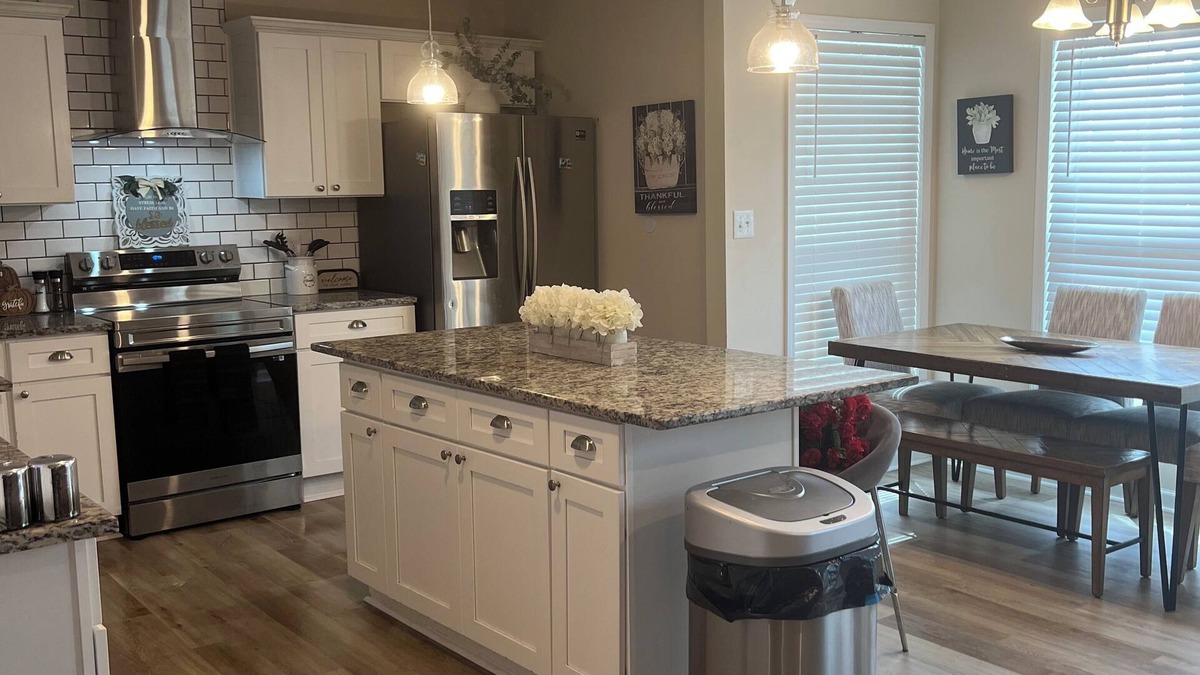 Gracewood House | Goshen Lake Golf Club Retreat