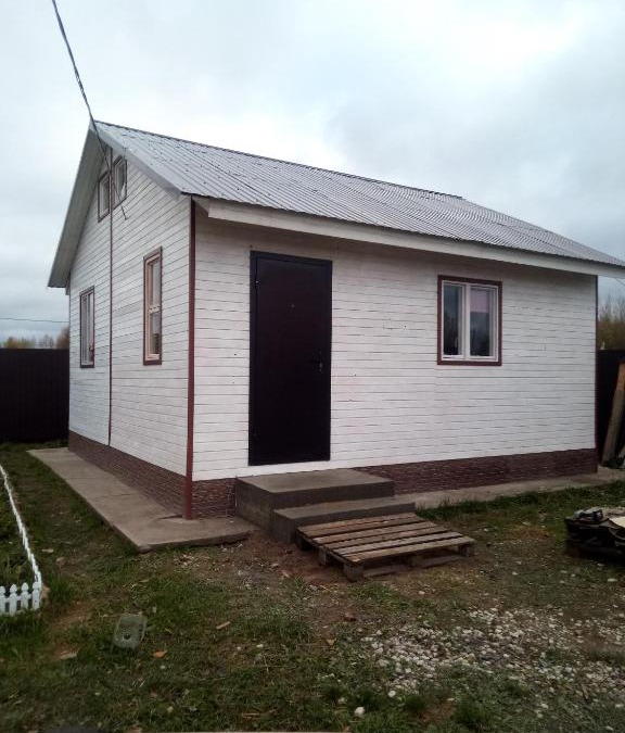 Khutyn Cabin | Гостевой Дом с банькой в Стрелке