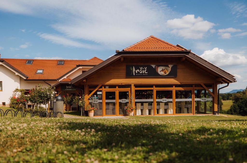 Slovenska Bistrica House | Gostišče Iršič