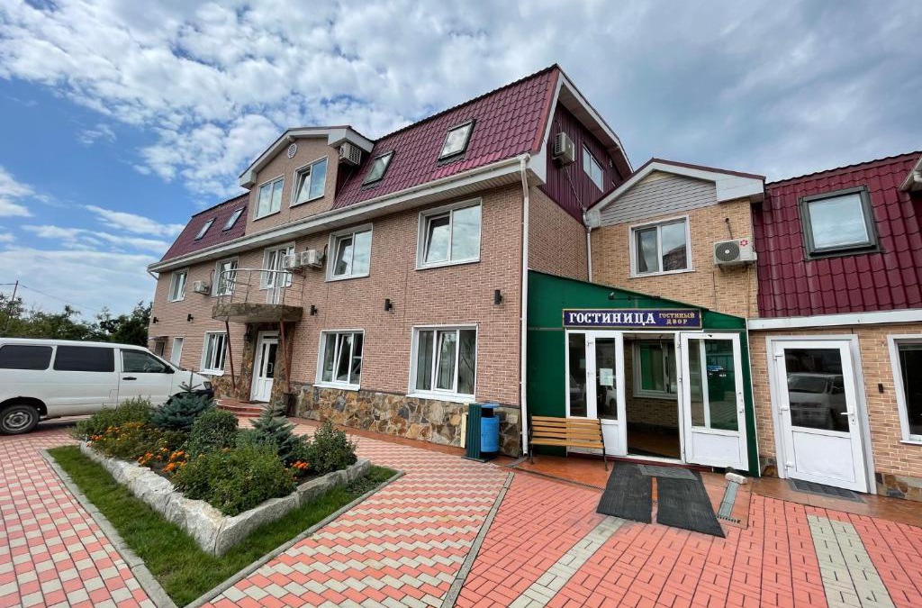 Vladivostok Hotel | Gostiny dvor