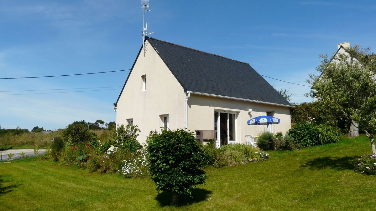 Telgruc-sur-Mer House | Goul Ar Roz | Large garden & sea view