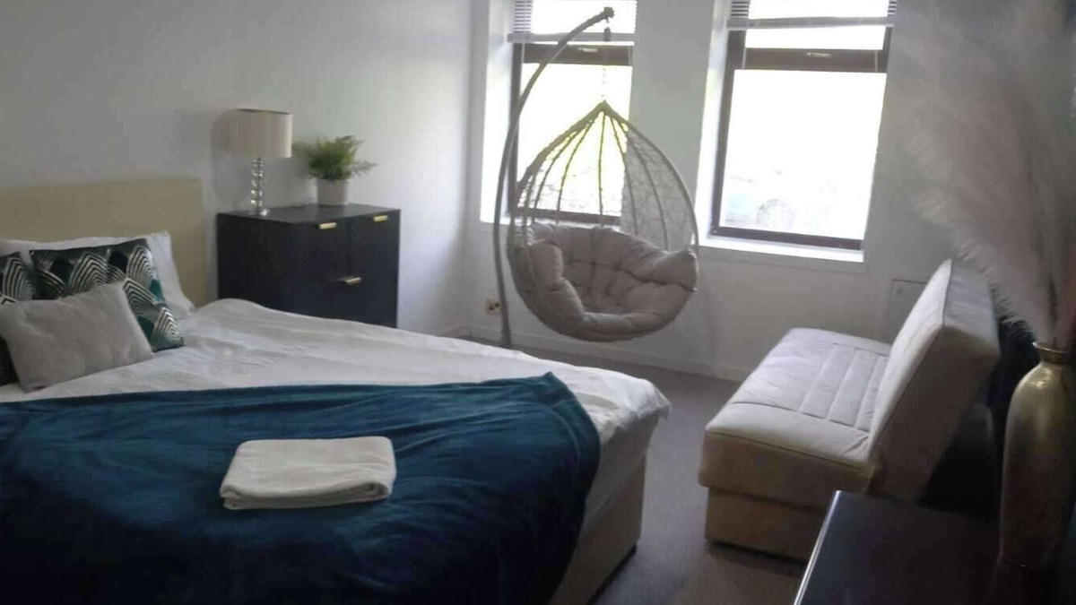 Gourock Apartment | gourock blissful apartment with 3 bedrooms