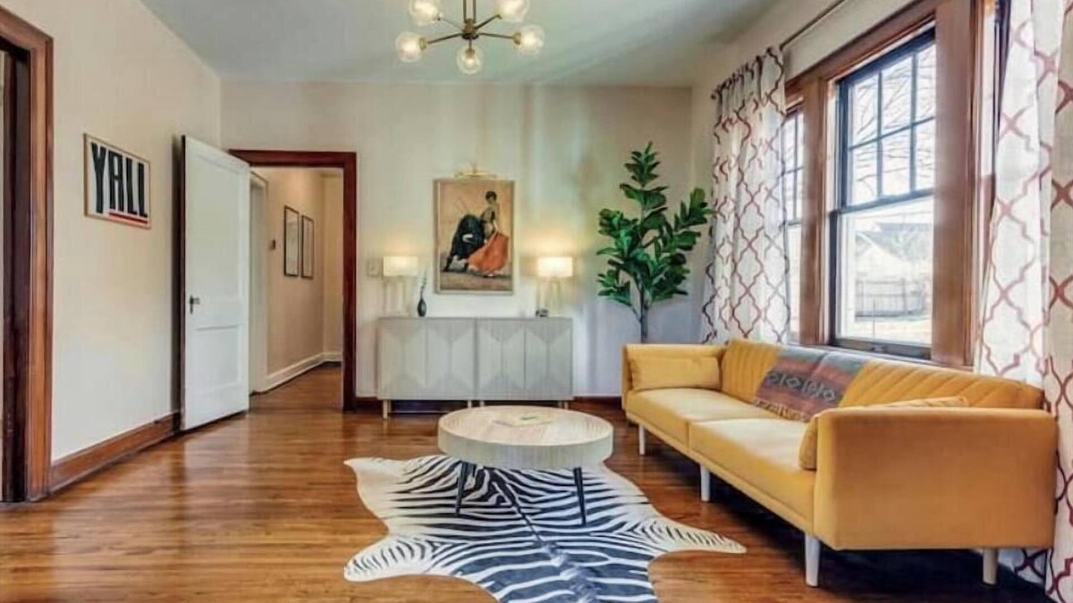 Lincoln Terrace House | Governor's neighborhood OR med