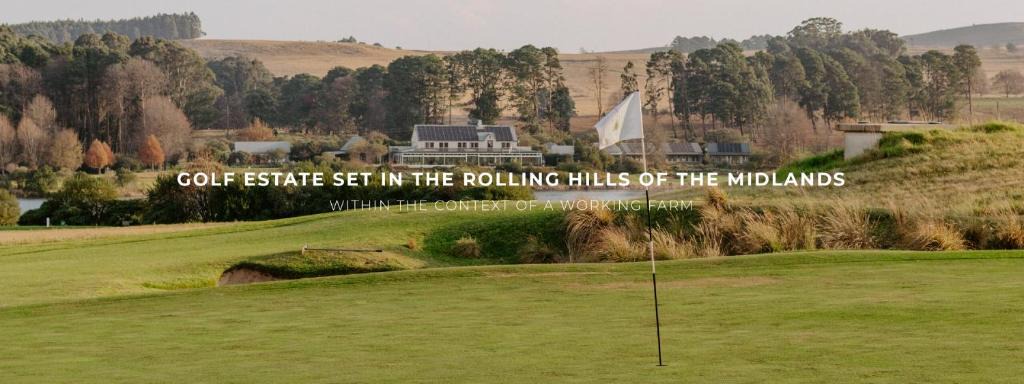 Nottingham Road Cabin | Gowrie Farm Golf Lodge