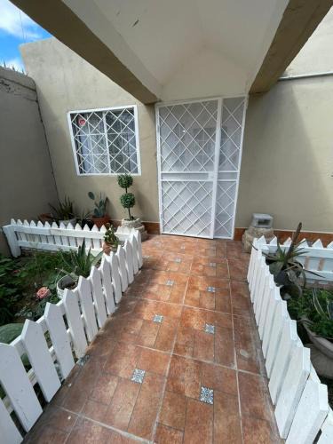 Cuauhtemoc House | GR20acd Corredor Comercial
