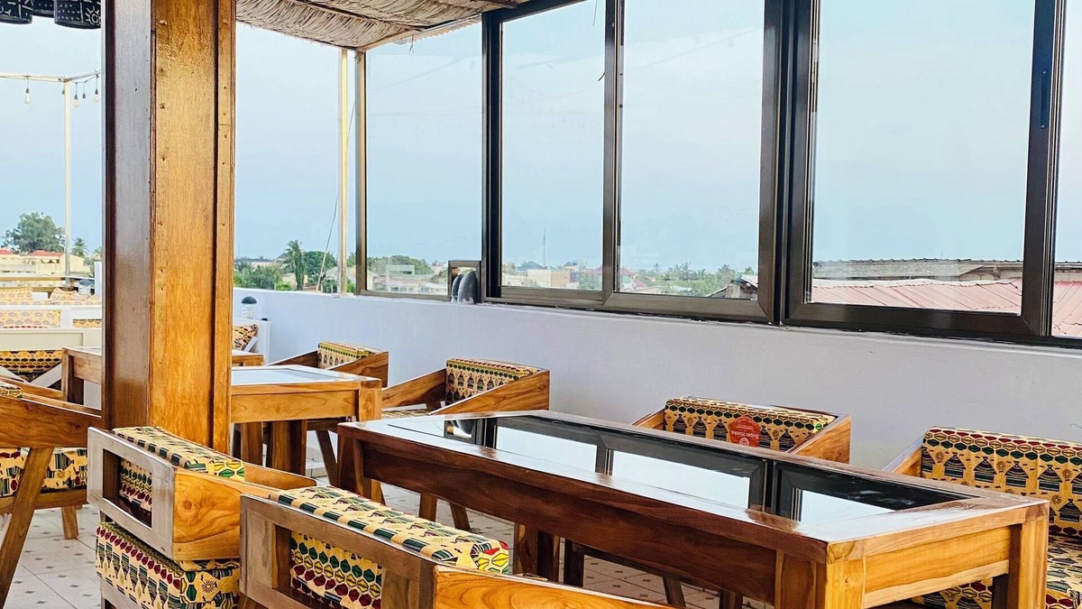 Lome House | Grace Lodge