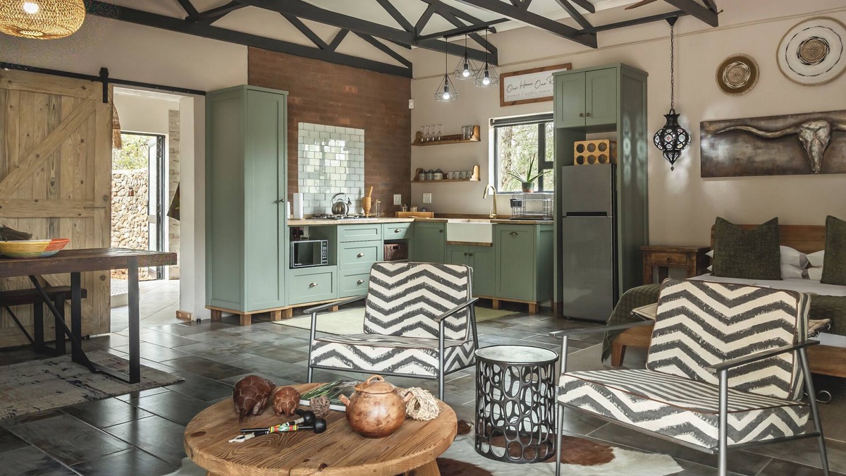 Marloth Park Ski Chalet | Grace of Africa, Marula Suite, Kruger National Park Accommodation