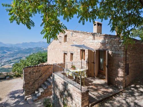 Furlo House | Graceful Holiday Home in Acqualagna with Swimming Pool