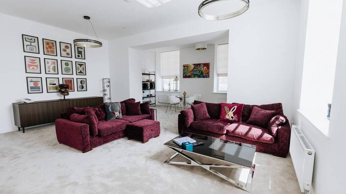 Leeds House | Grade 2 Listed Property with a Beautiful Design