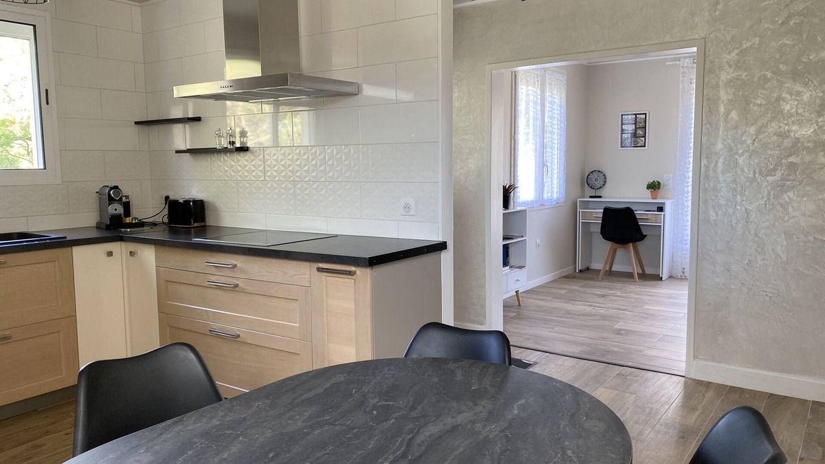 Gramat House | Gramat Single-storey house, garden, Diving, Gouffre de Padirac, Rocamadour