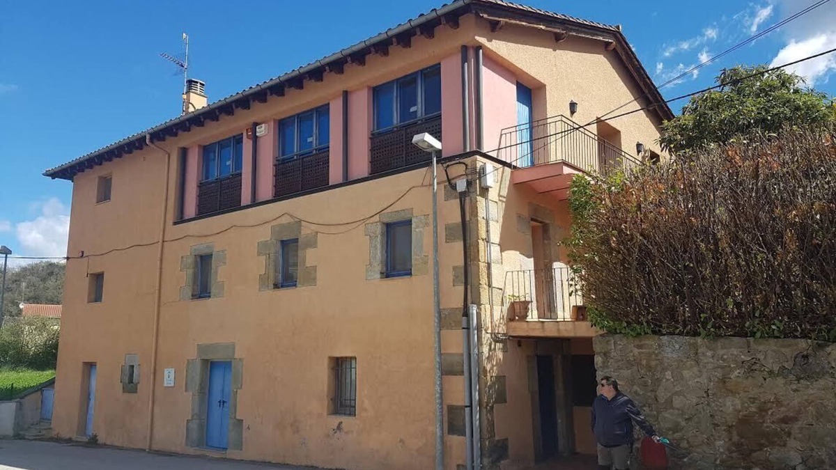 Les Preses House | GRAN CASA LA GARROTXA - ONLY FAMILY TOURISM WITH CHILDREN, SPORTS AND SCHOOLS